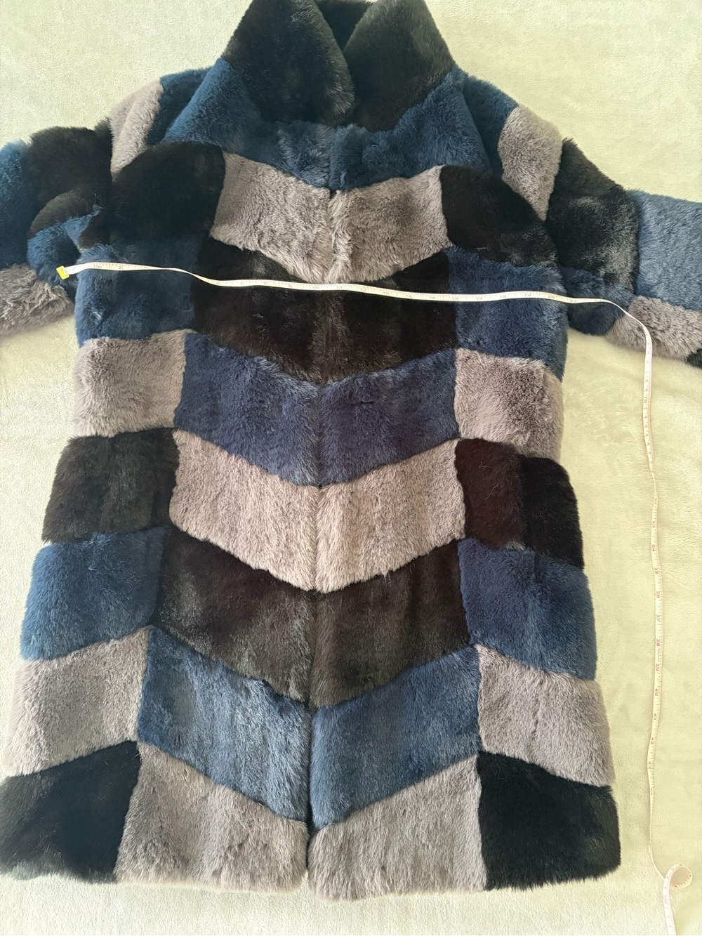 Runway Collection NWT BCBG Faux Fur coat. - Picture 8 of 14